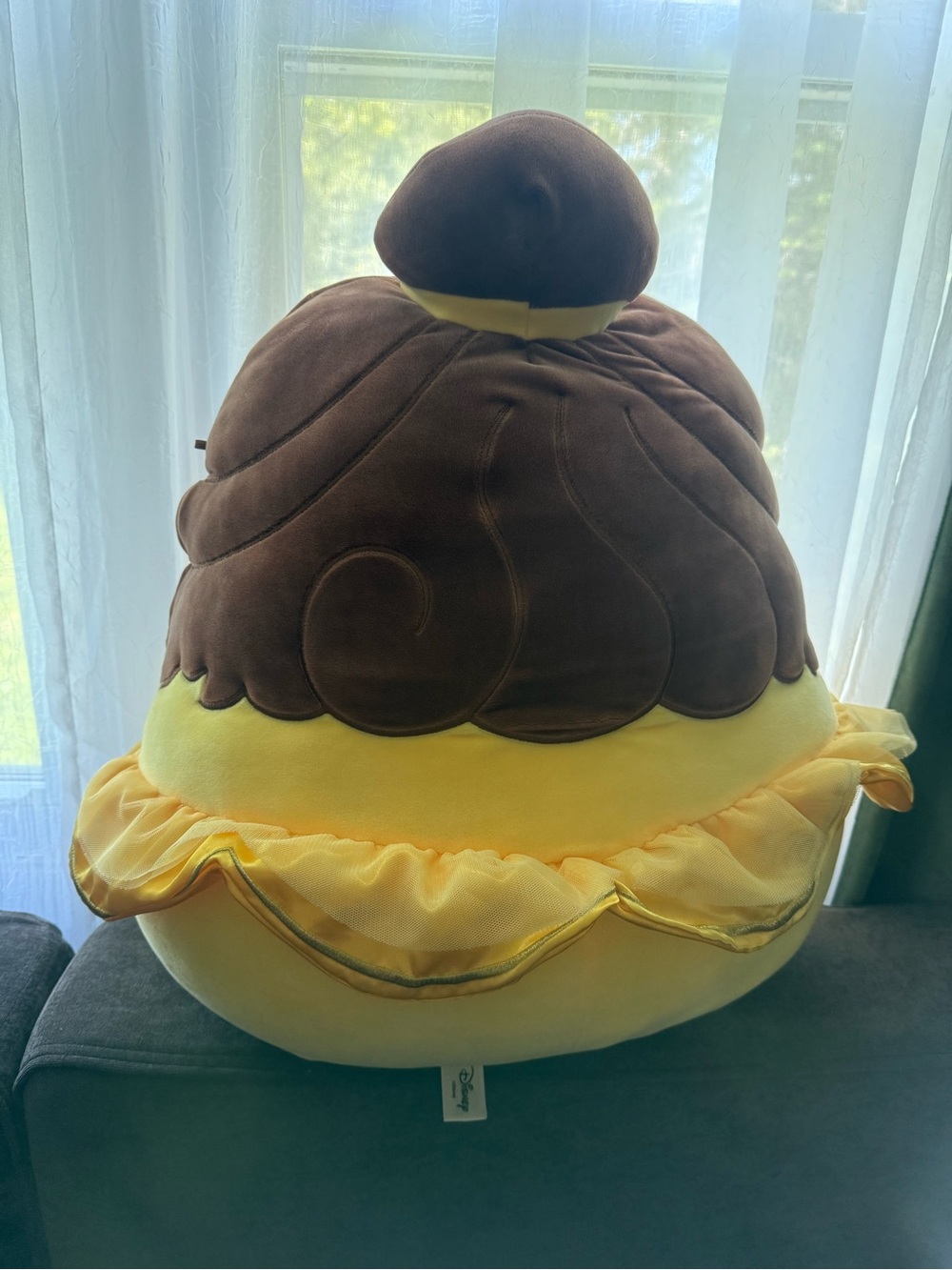 Disney Belle Squsishmallow - Picture 3 of 8